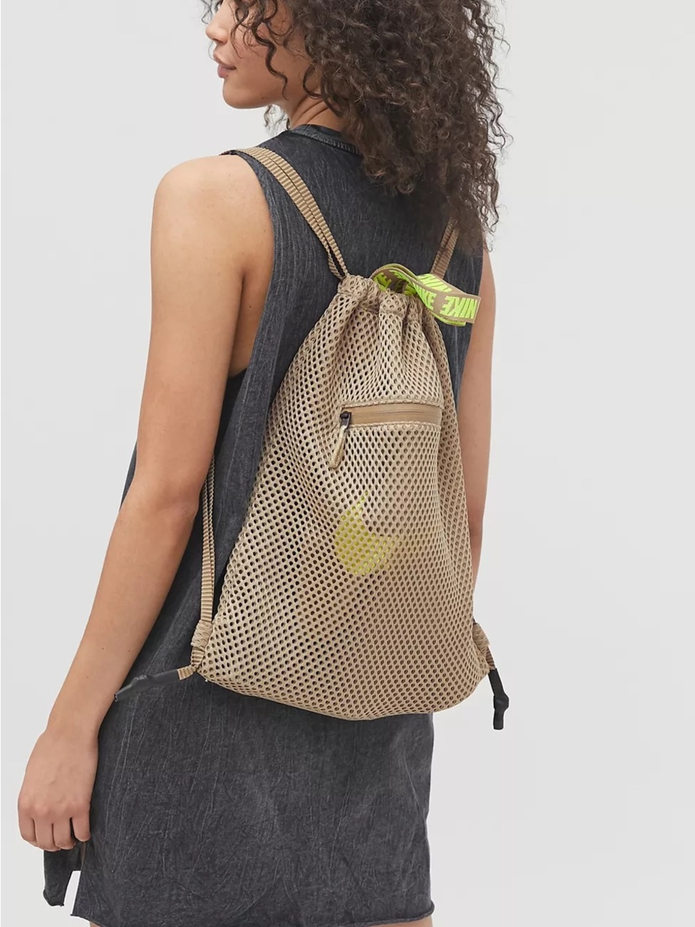 Nike Advance Drawstring Backpack - Neutral tan/lime